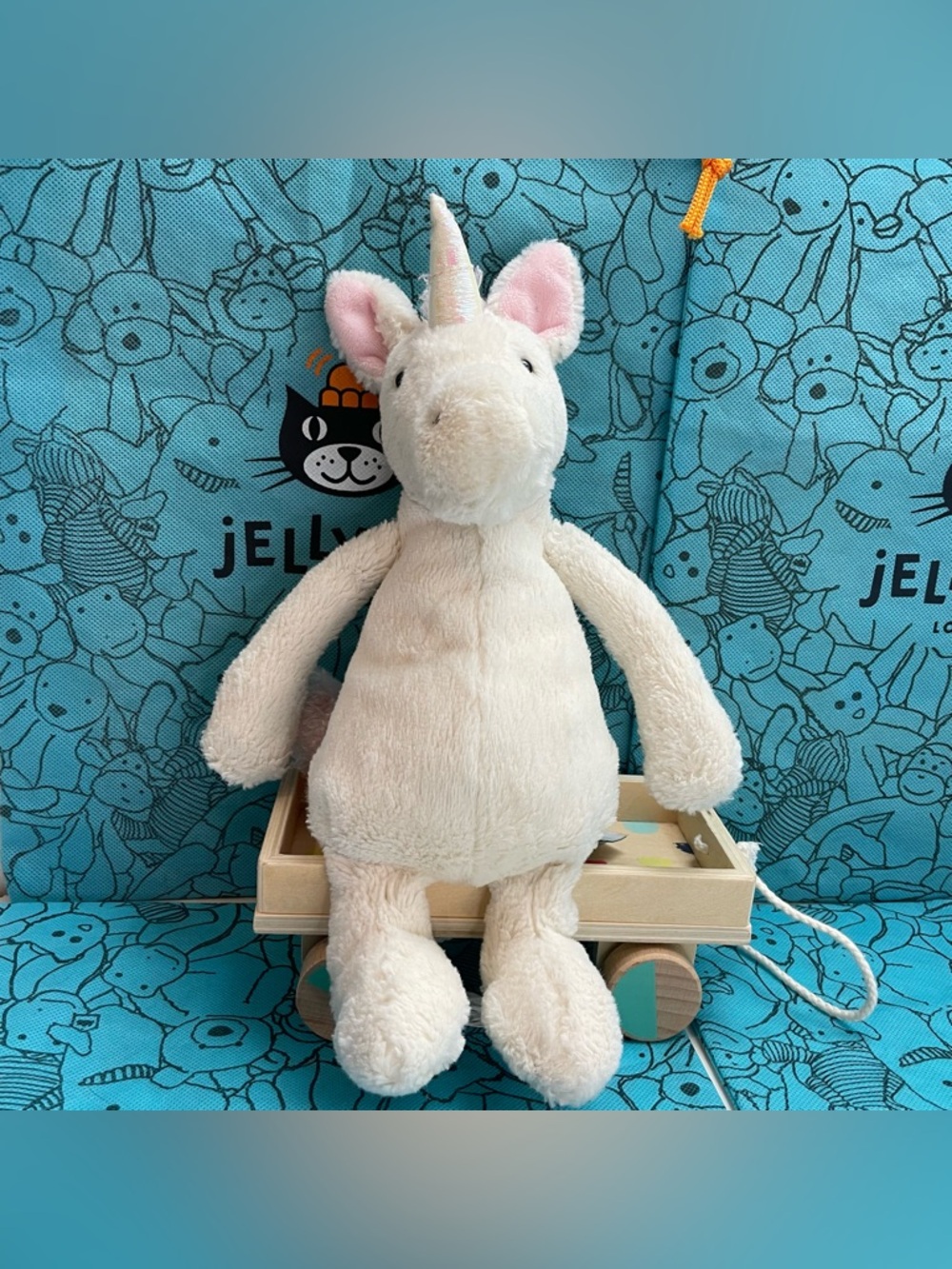 Jellycat Bashful Unicorn Stuffed Animal Medium 12” Plush